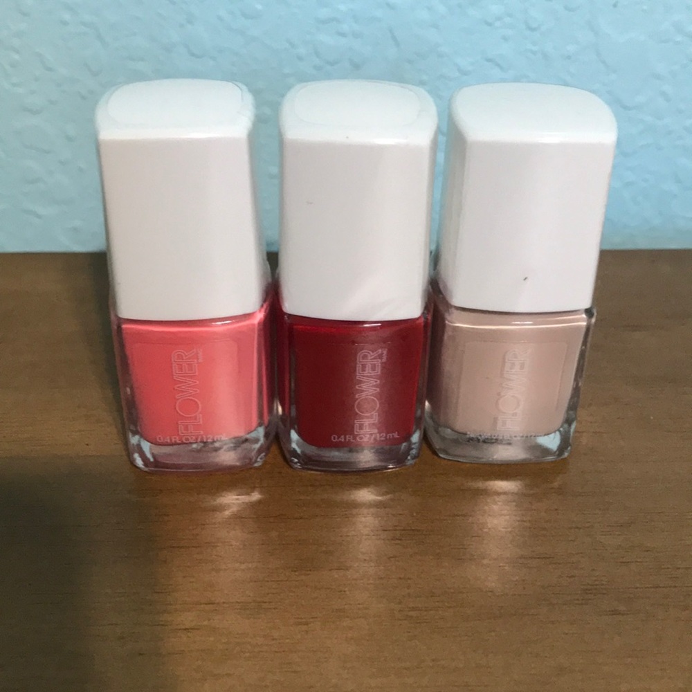 FLOWER bundle of 3 nail p olish